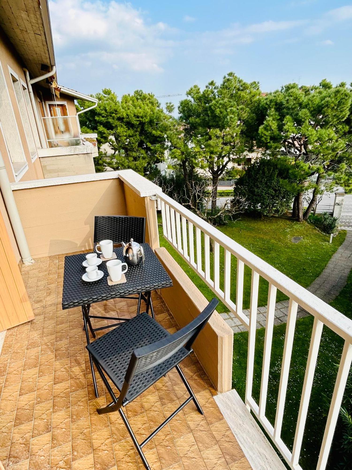 Apartmán Gold Garda Desenzano Desenzano del Garda Exteriér fotografie