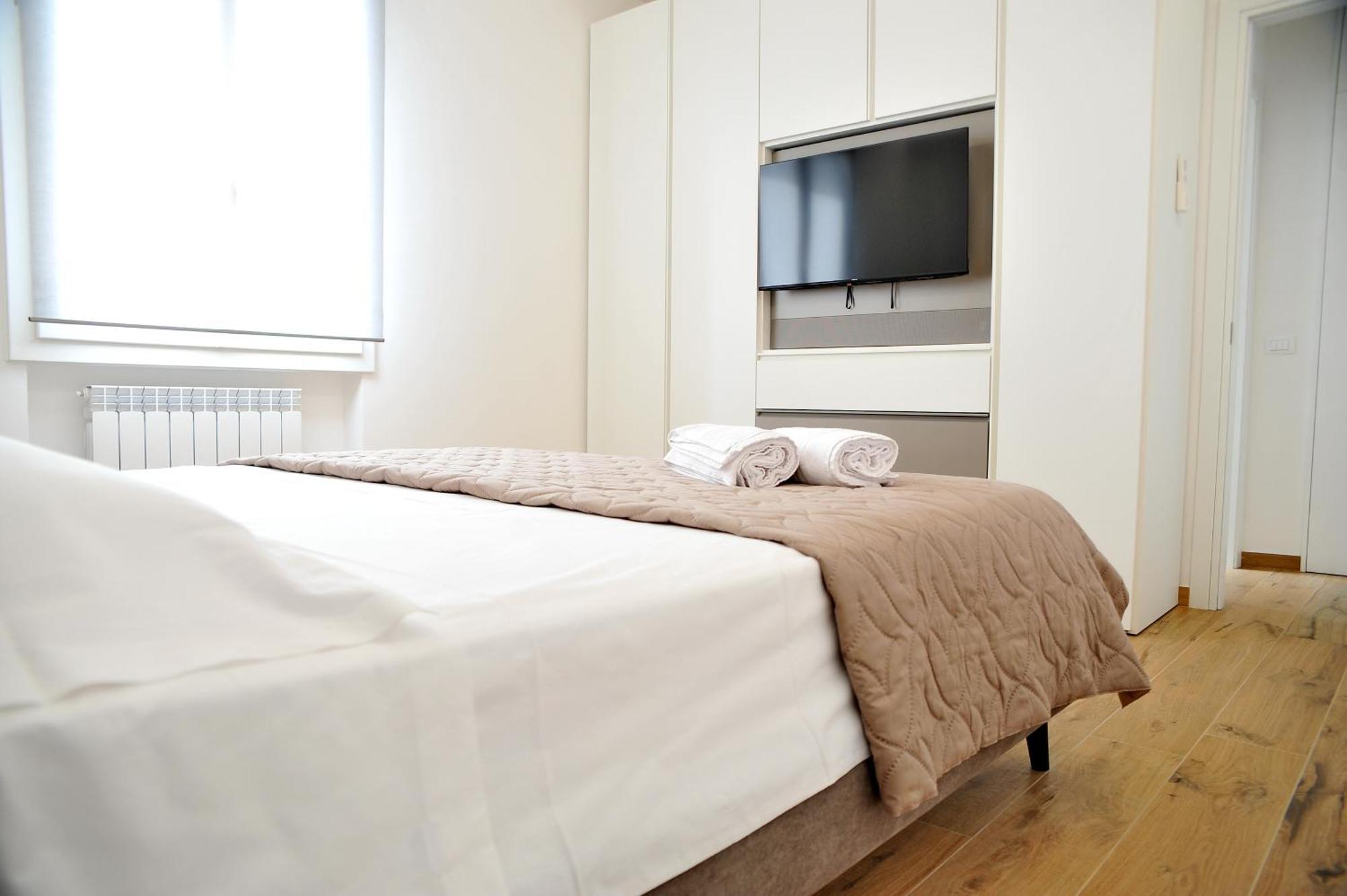Apartmán Gold Garda Desenzano Desenzano del Garda Exteriér fotografie
